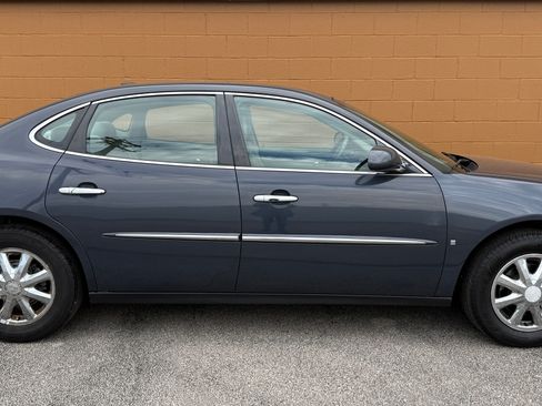 Used 2008 Buick LaCrosse CX FWD image 1