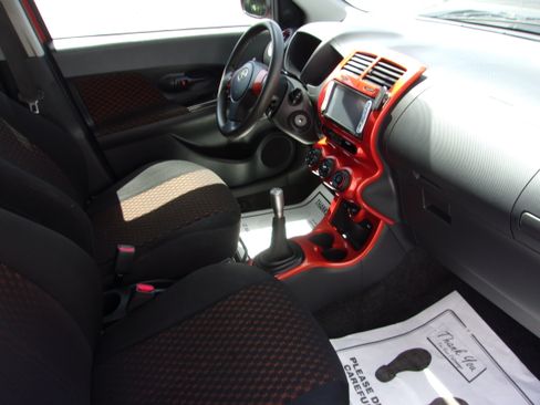 Used 2008 Scion xD FWD image 4
