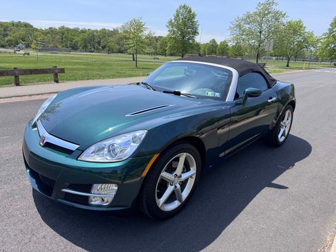 Used 2008 Saturn Sky image 28