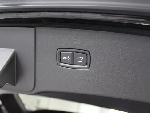 Used 2020 Porsche Cayenne Turbo Coupe AWD/4WD image 35