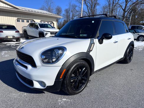 Used 2014 MINI Cooper Countryman S image 1