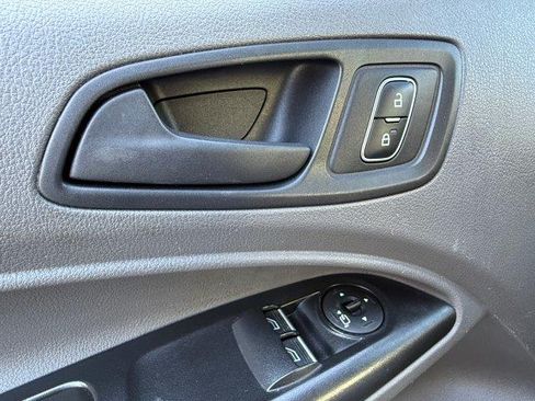 Used 2022 Ford Transit Connect XL image 25