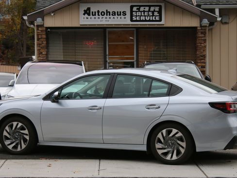 Used 2024 Subaru Legacy Touring XT image 4