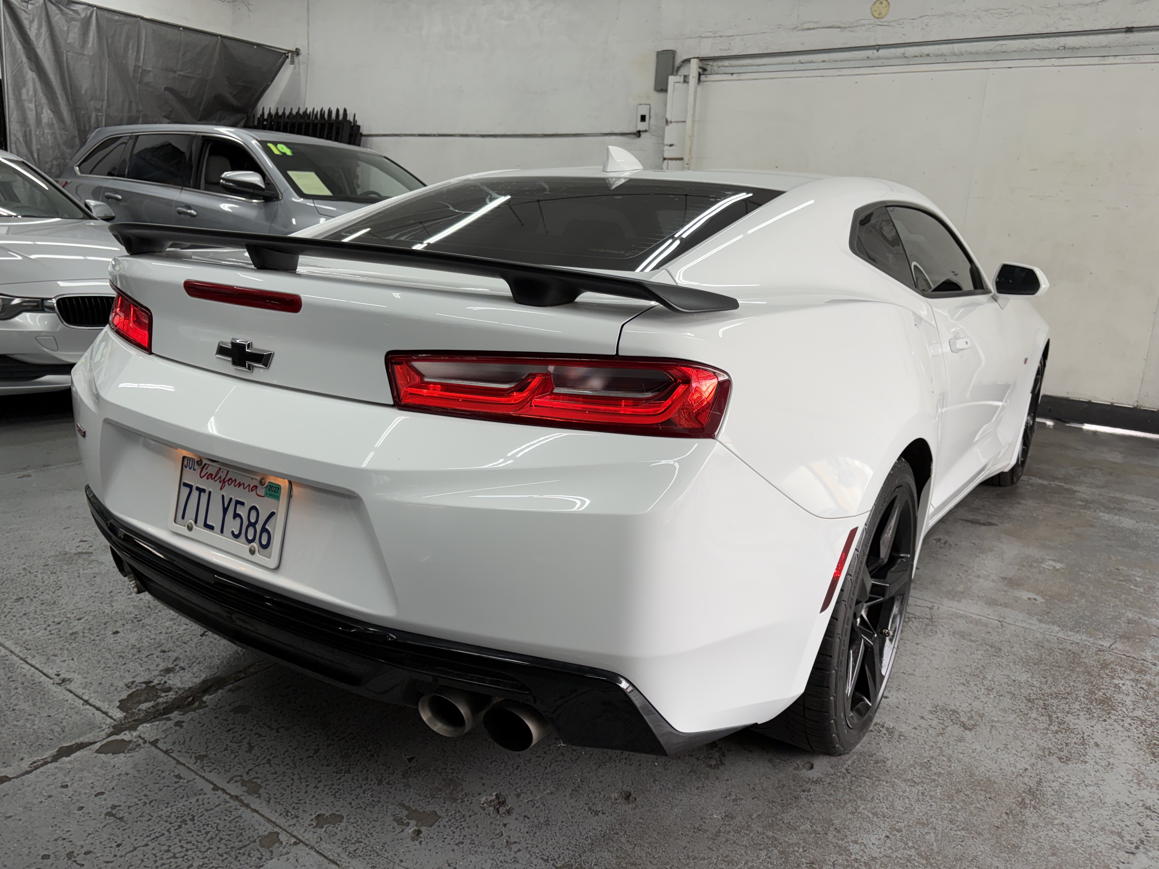 Used 2016 Chevrolet Camaro SS Coupe RWD image 6
