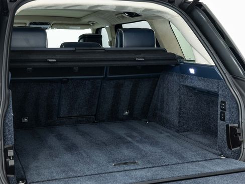 Used 2021 Land Rover Range Rover P525 Westminster Edition LWB image 14