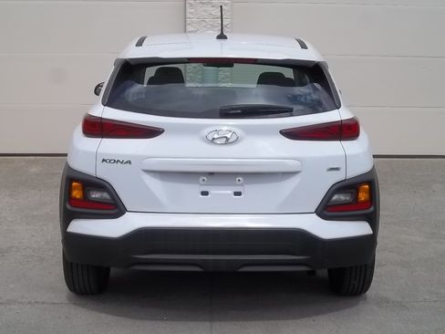 Used 2021 Hyundai Kona AWD SE image 5