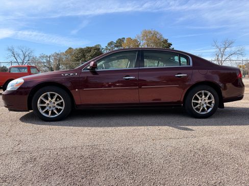 Used 2007 Buick Lucerne CXL image 4