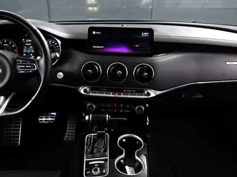 Used 2022 Kia Stinger GT-Line image 22