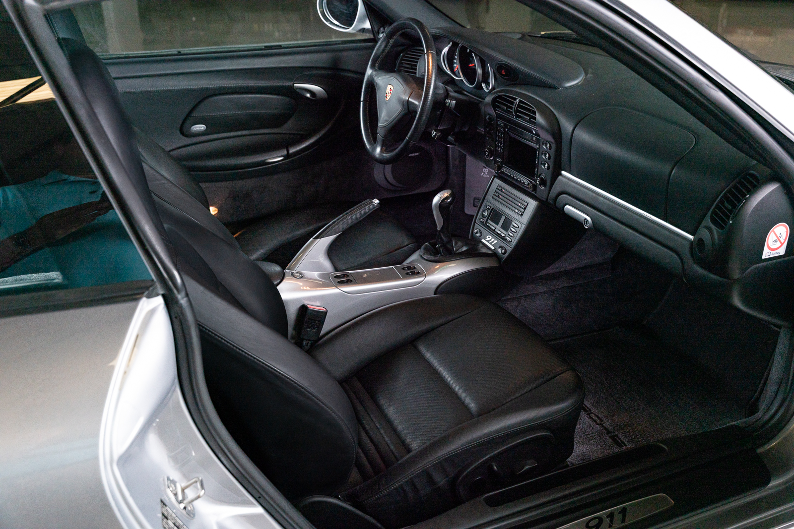 Used 2004 Porsche 911 40th Anniversary Coupe RWD image 64