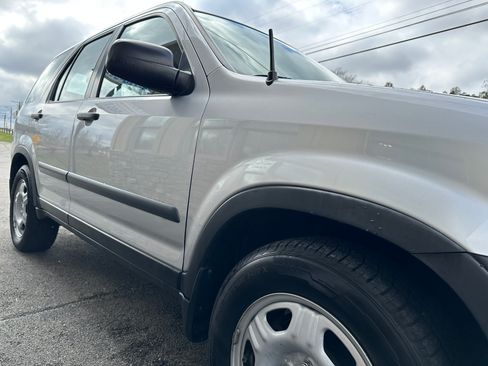 Used 2006 Honda CR-V LX image 10