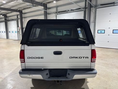 Used 2003 Dodge Dakota SXT image 7