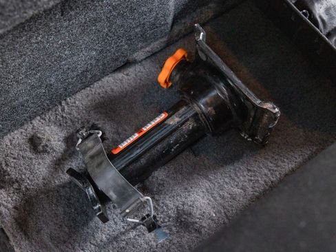 Used 2001 Ford F350 XLT image 67