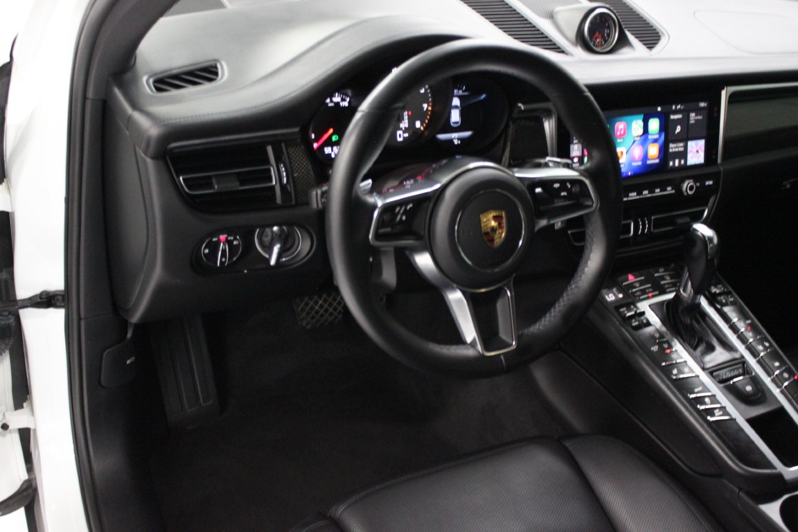 Used 2020 Porsche Macan S AWD/4WD image 11