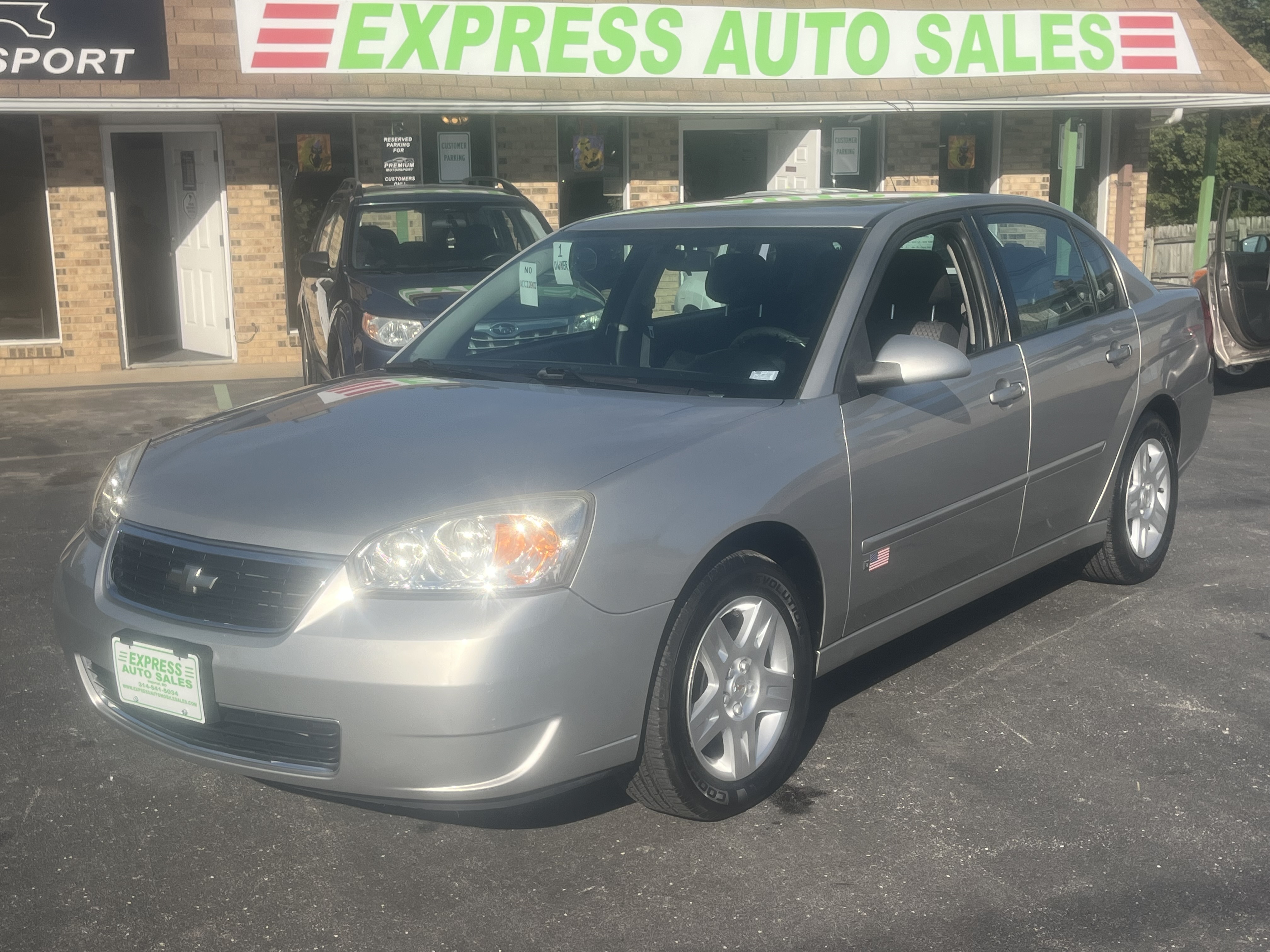 Used 2007 Chevrolet Malibu LT V6 FWD image 1