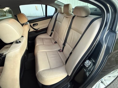 Used 2011 BMW 328i image 17