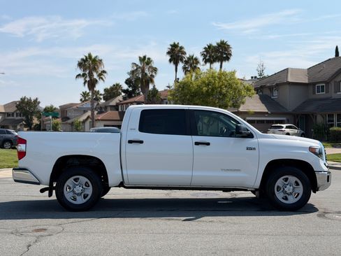 Used 2021 Toyota Tundra 2WD CrewMax SR5 image 7