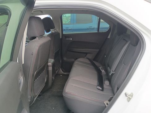 Used 2017 Chevrolet Equinox AWD LS image 4