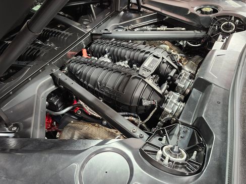 Used 2023 Chevrolet Corvette Z06 w/ Z07 Performance Package image 12