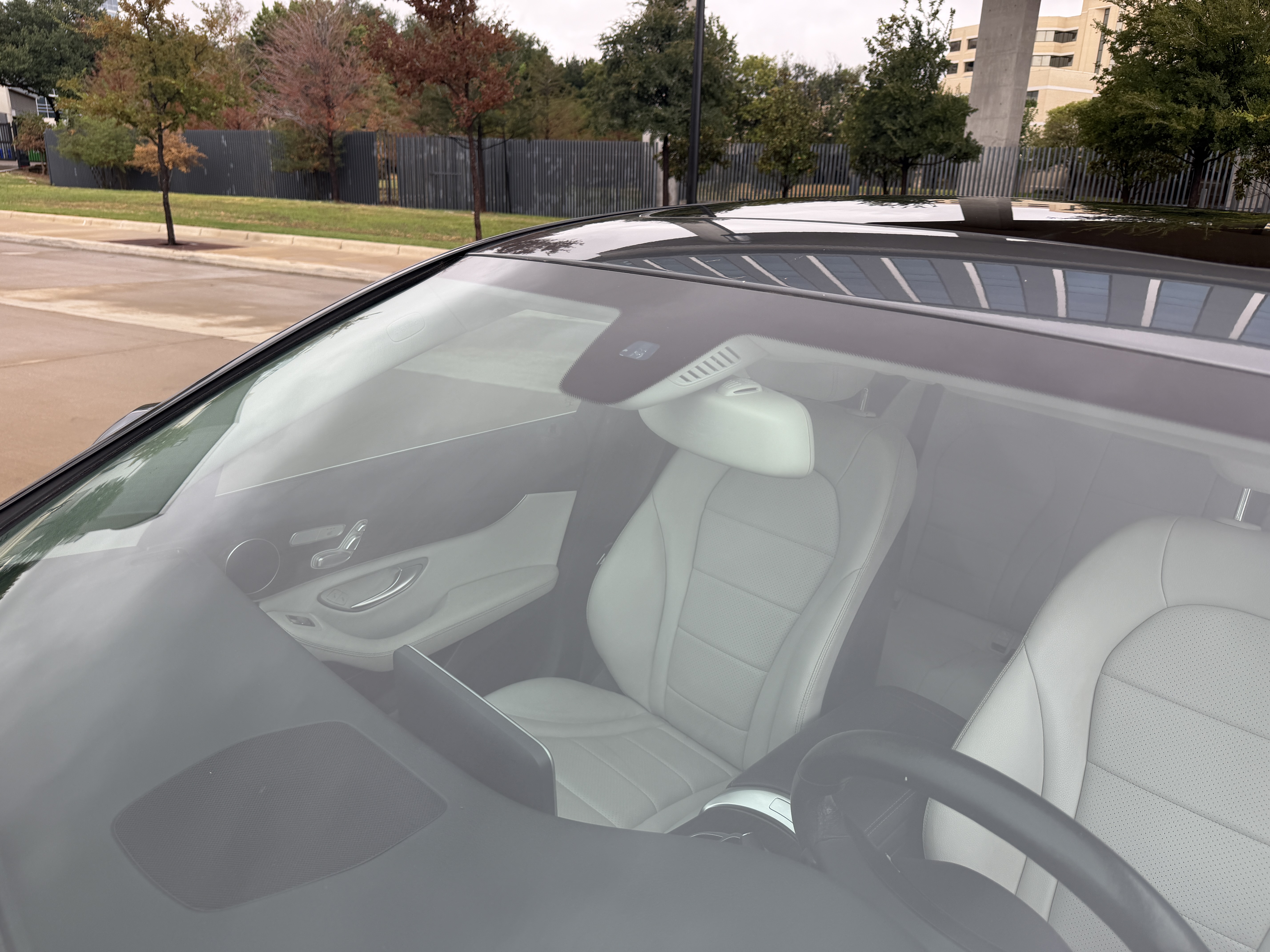 Used 2018 Mercedes-Benz C 300 Sedan image 24