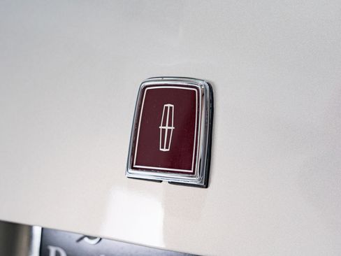 Used 1990 Lincoln Mark VII Blass image 41