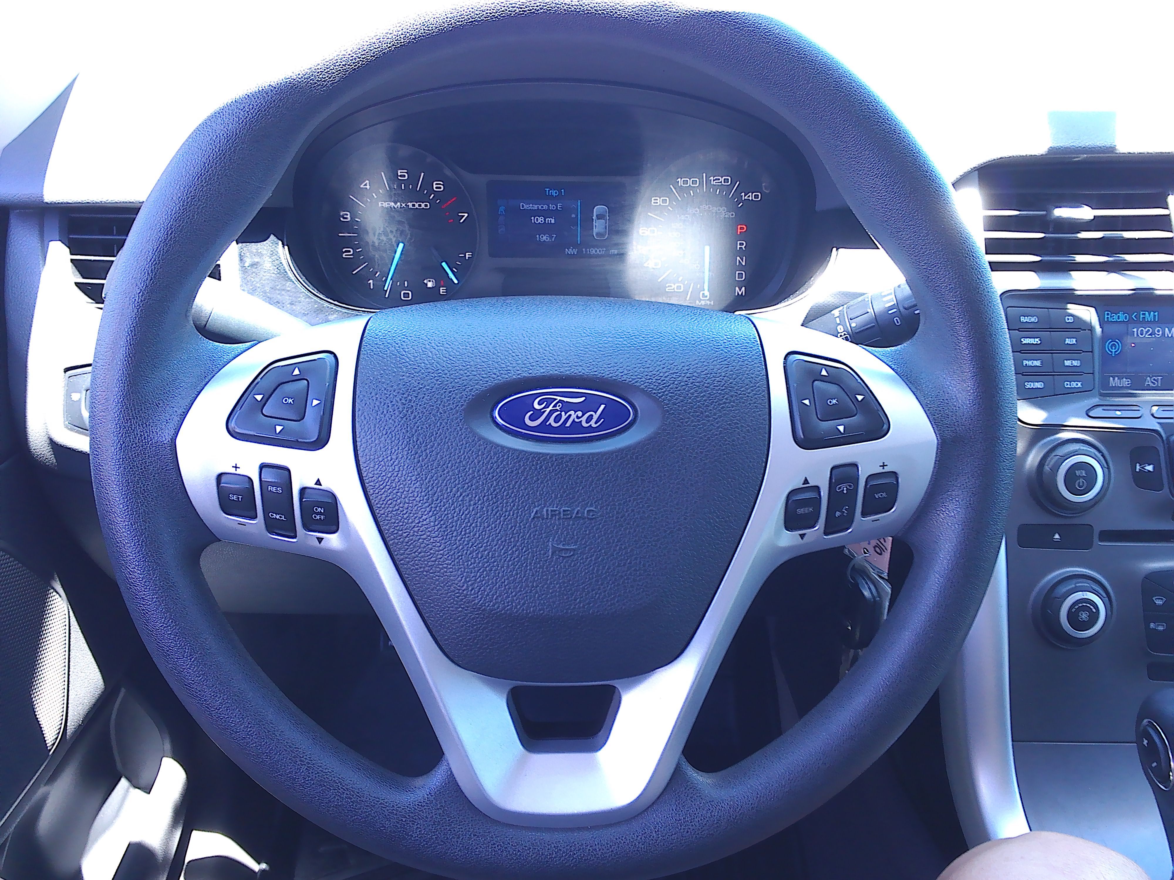 Used 2012 Ford Edge SE FWD image 24