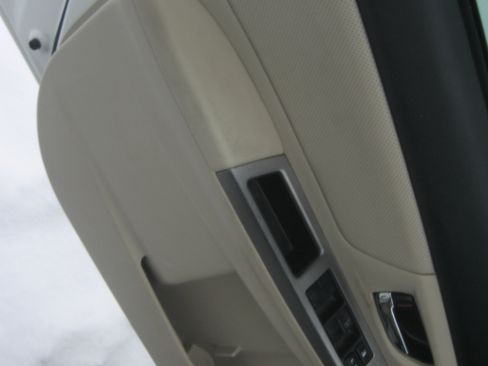 Used 2014 Subaru XV Crosstrek Touring image 8