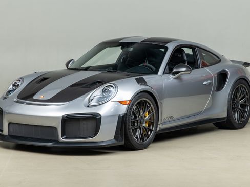 Used 2018 Porsche 911 GT2 RS image 1