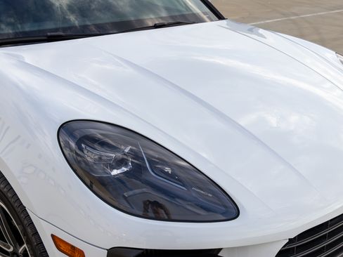 Used 2019 Porsche Macan S AWD/4WD image 13