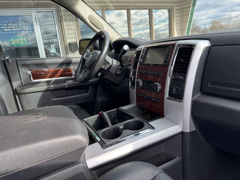 Used 2011 RAM 2500 Laramie image 19