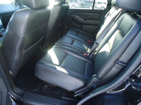 Used 2007 Mercury Mountaineer Premier image 13