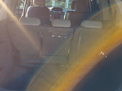 Used 2011 Honda Odyssey EX-L image 35