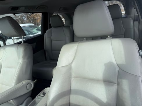 Used 2013 Honda Odyssey EX-L image 12
