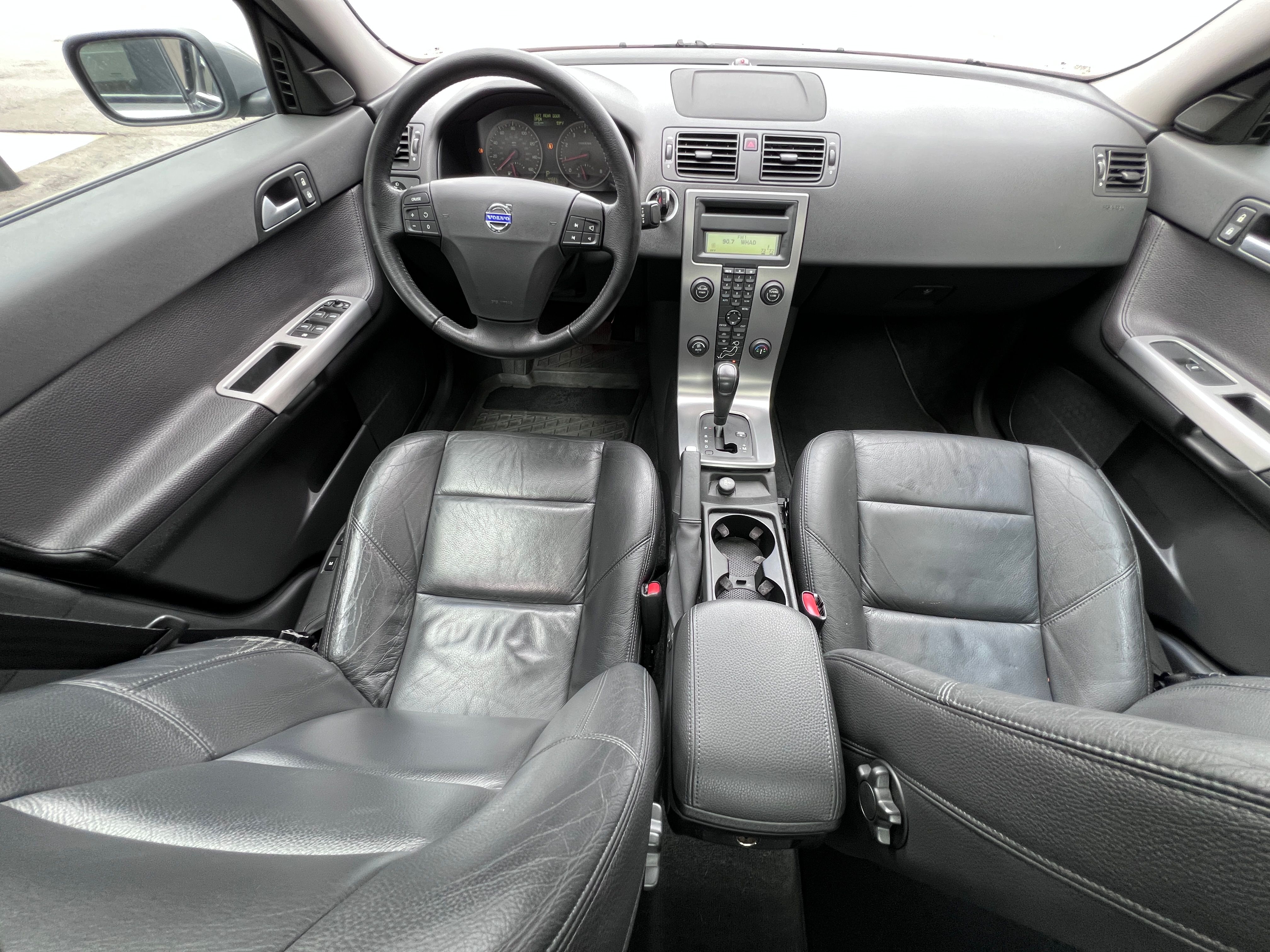 Used 2005 Volvo S40 T5 AWD image 11