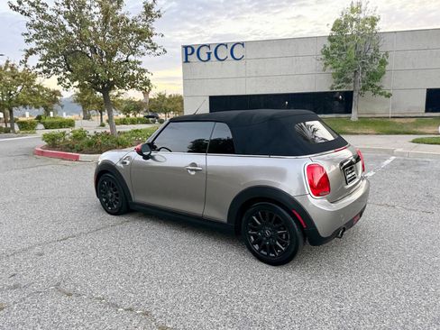 Used 2017 MINI Cooper Convertible FWD image 35