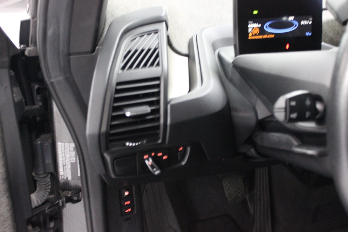 Used 2019 BMW i3 w/ Range Extender RWD image 21