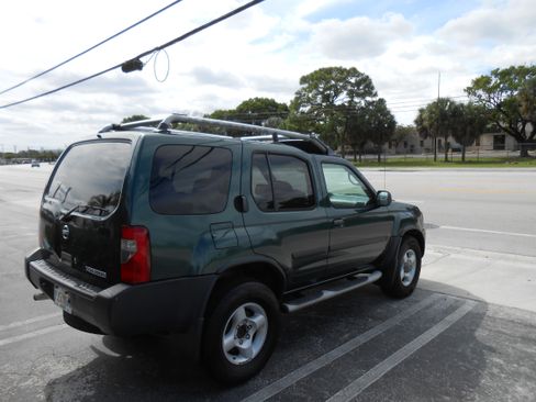 Used 2002 Nissan Xterra XE image 5