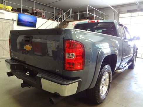 Used 2013 Chevrolet Silverado 1500 4x4 Extended Cab LT image 9