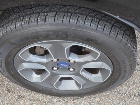 Used 2021 Ford EcoSport S image 27