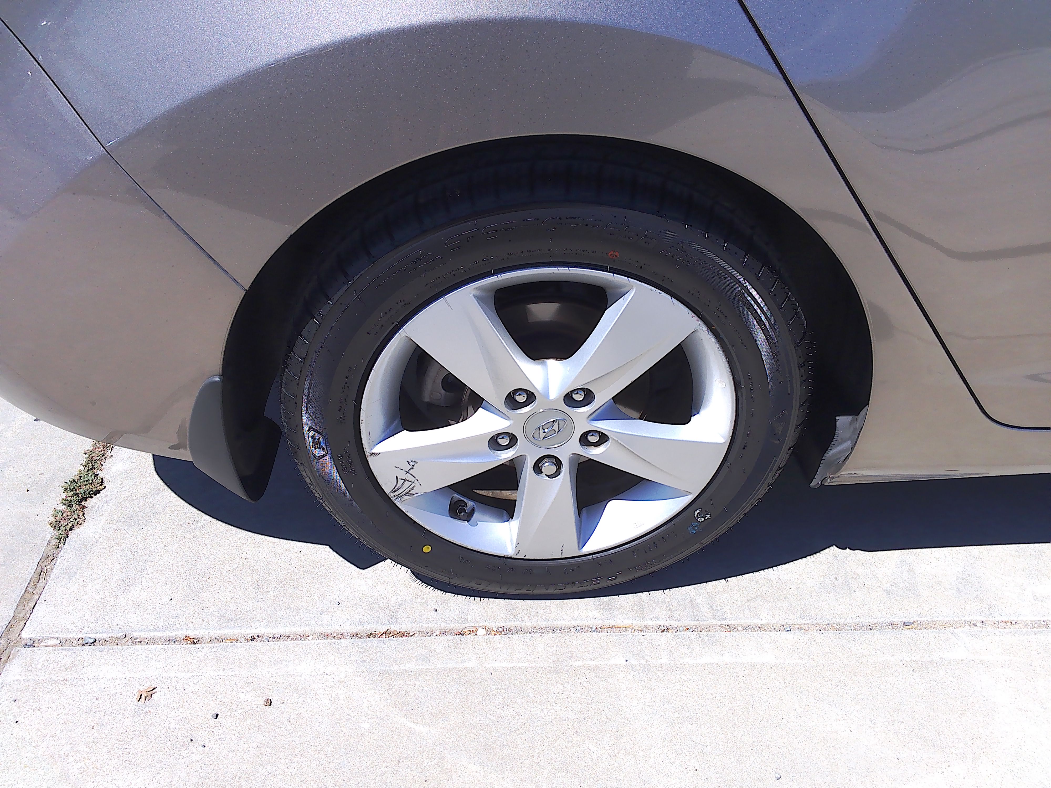 Used 2013 Hyundai Elantra GLS FWD image 31