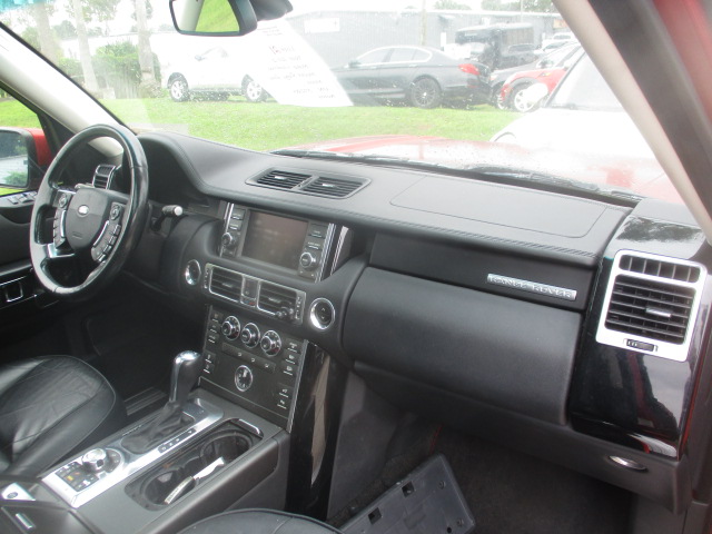 Used 2012 Land Rover Range Rover HSE AWD/4WD image 8