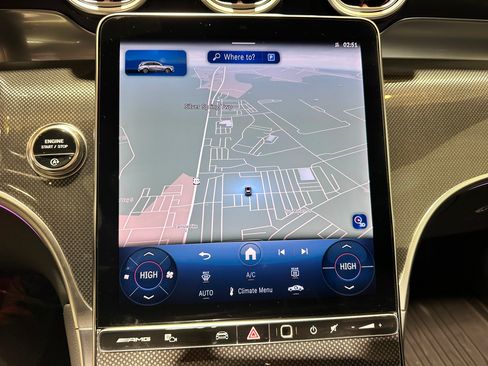 Used 2025 Mercedes-Benz GLC 43 AMG image 27