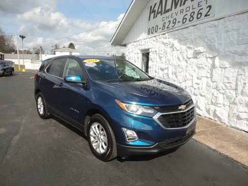Used 2021 Chevrolet Equinox LT image 3