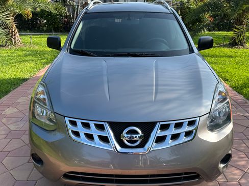 Used 2015 Nissan Rogue Select FWD S image 2
