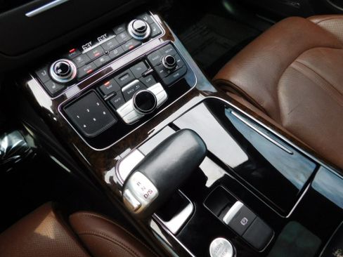 Used 2016 Audi A8 L 3.0T image 23