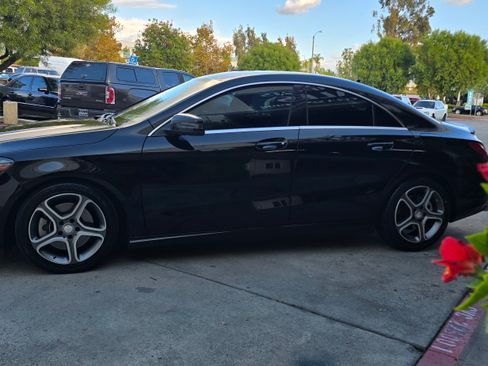 Used 2014 Mercedes-Benz CLA 250 image 13