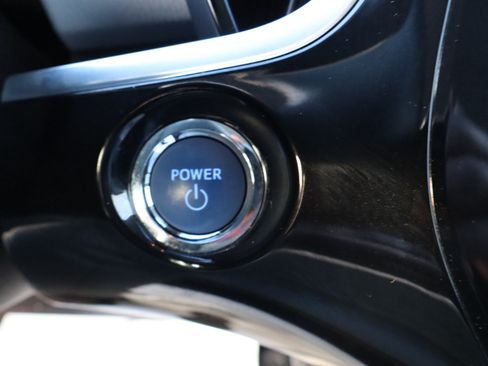 Used 2019 Toyota Prius Prime Premium image 26