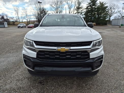Used 2021 Chevrolet Colorado W/T image 2
