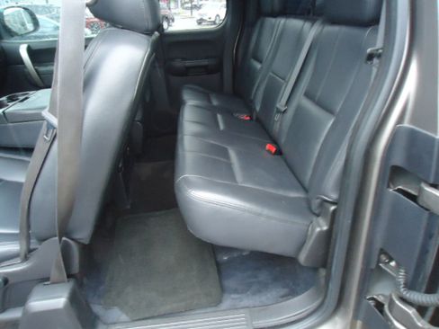 Used 2013 Chevrolet Silverado 1500 Z71 image 10