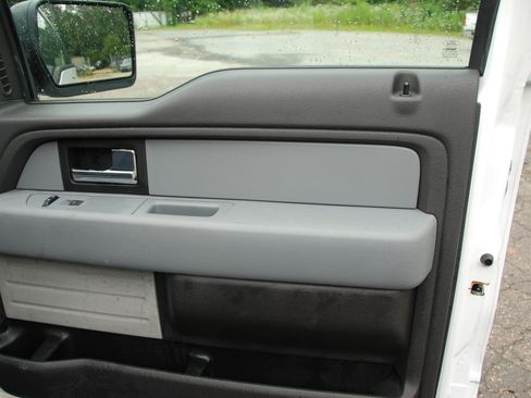 Used 2014 Ford F150 XL image 29