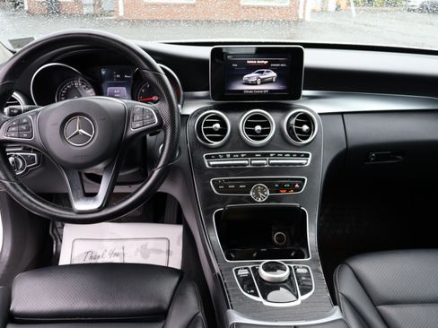 Used 2017 Mercedes-Benz C 300 Luxury image 19